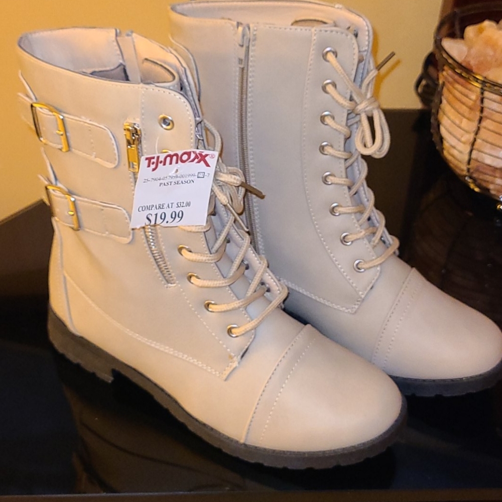 Combat Boots